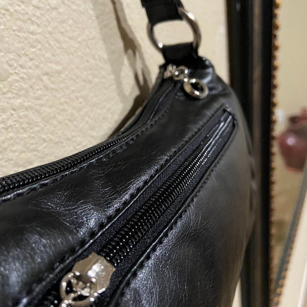 JC Fashion - Black Purse - Picture 9 of 14